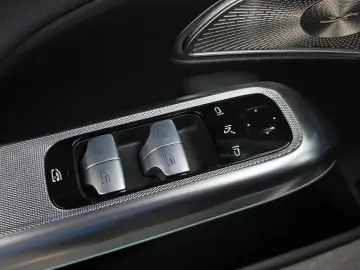 2024 Mercedes-Benz E-Класс с пробегом 37 904 км