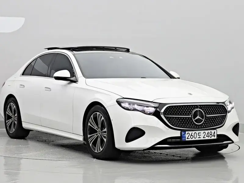 2024 Mercedes-Benz E-Класс с пробегом 25 060 км