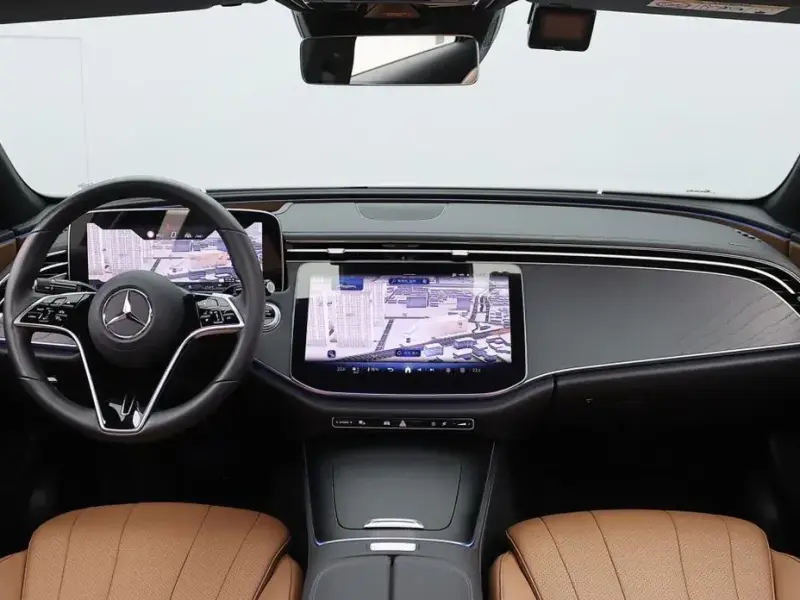 2024 Mercedes-Benz E-Класс с пробегом 25 060 км