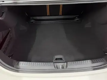 2026 Mercedes-Benz E-Класс с пробегом 6 562 км