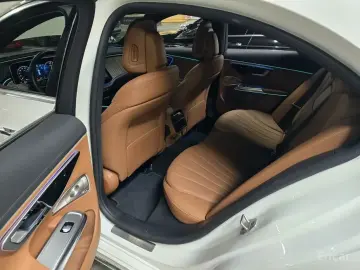 2025 Mercedes-Benz E-Класс с пробегом 19 548 км