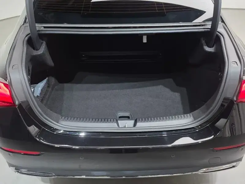 2024 Mercedes-Benz E-Класс с пробегом 36 333 км