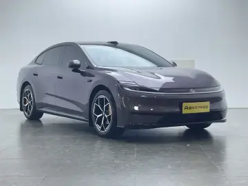 2026 Changan Qiyuan A06 с пробегом 8 500 км