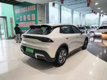 2026 Changan Qiyuan Q05 с пробегом 800 км