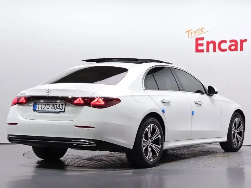 2025 Mercedes-Benz E-Класс с пробегом 6 569 км
