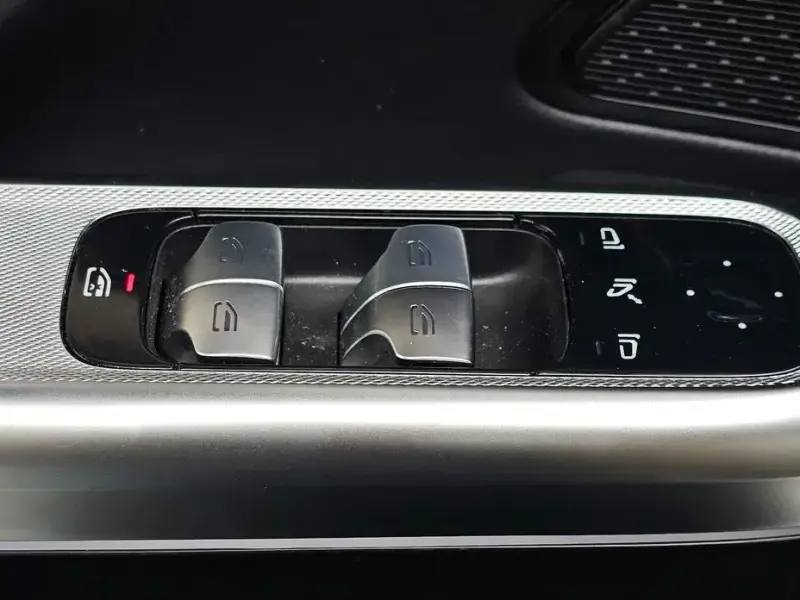 2025 Mercedes-Benz E-Класс с пробегом 6 569 км