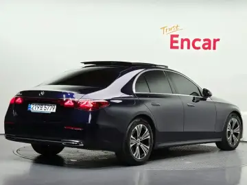 2024 Mercedes-Benz E-Класс с пробегом 23 924 км