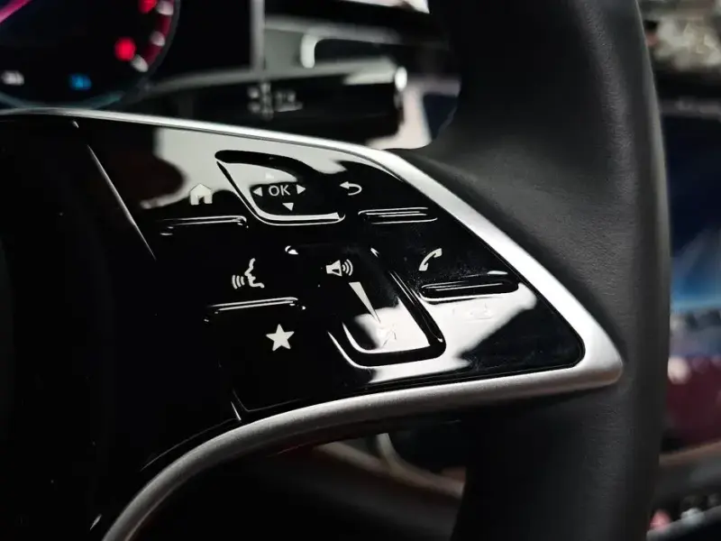 2025 Mercedes-Benz E-Класс с пробегом 9 198 км