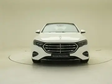 2025 Mercedes-Benz E-Класс с пробегом 2 588 км