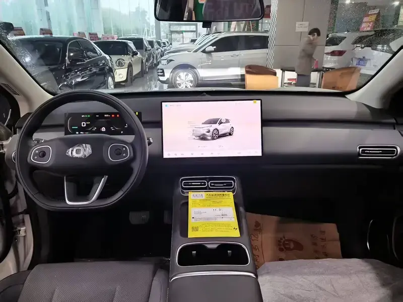 2026 Changan Qiyuan Q05 с пробегом 800 км