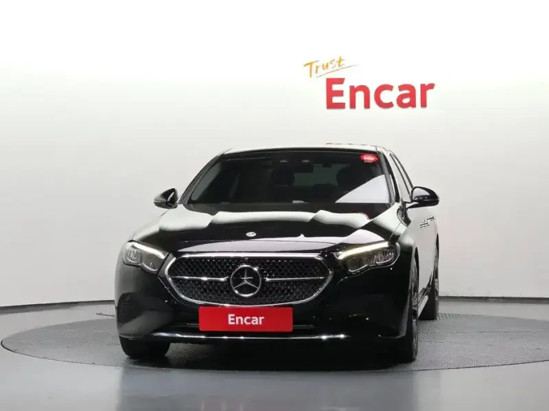 2025 Mercedes-Benz E-Класс с пробегом 20 328 км
