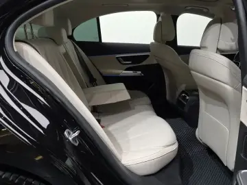 2025 Mercedes-Benz E-Класс с пробегом 20 328 км