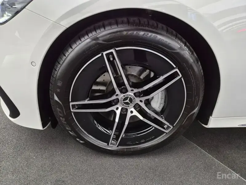 2026 Mercedes-Benz E-Класс с пробегом 6 941 км