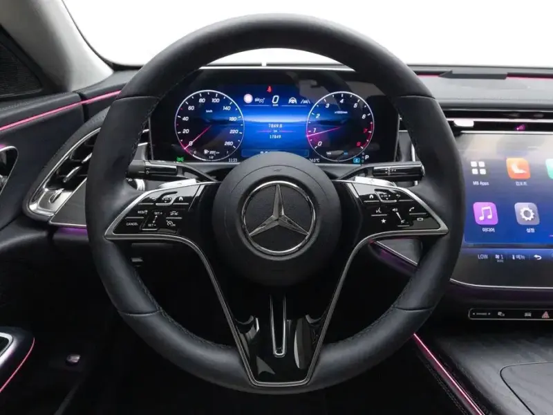 2025 Mercedes-Benz E-Класс с пробегом 17 848 км