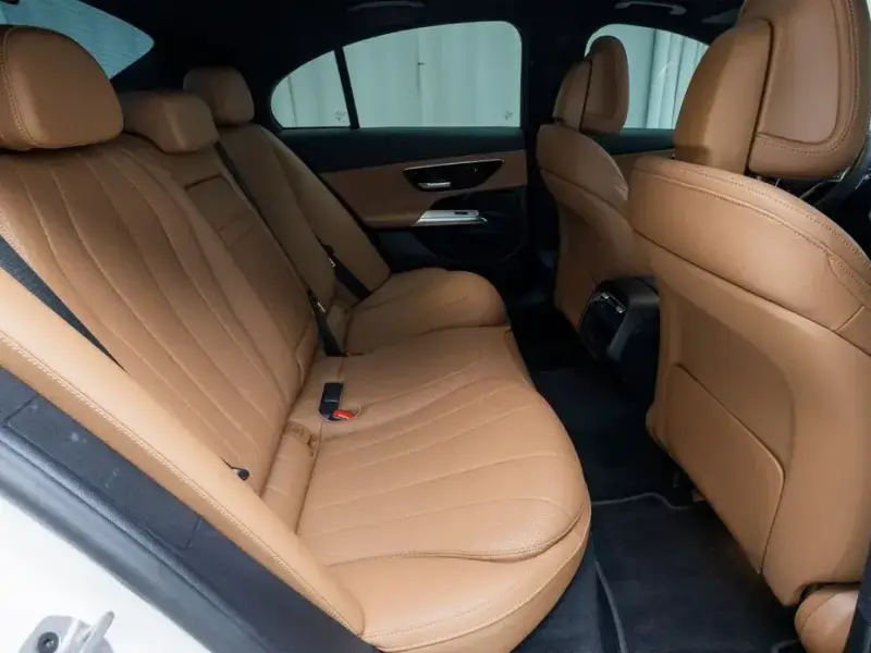 2024 Mercedes-Benz E-Класс с пробегом 16 597 км