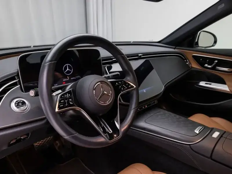 2024 Mercedes-Benz E-Класс с пробегом 16 597 км