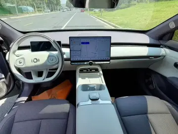 2026 Changan Qiyuan A06 с пробегом 4 000 км