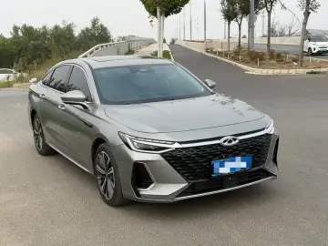 2025 Chery Arrizo 8 Pro с пробегом 13 000 км