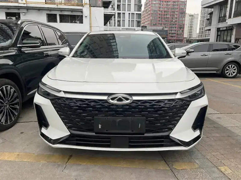 2024 Chery Arrizo 8 Pro с пробегом 15 500 км