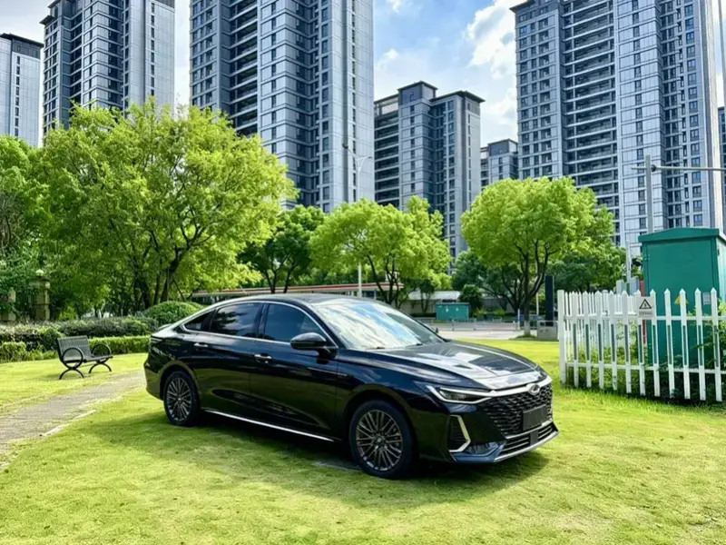 2022 Chery Arrizo 8 Pro с пробегом 15 000 км