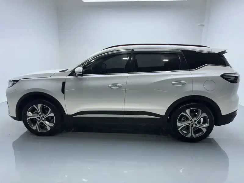 2023 Chery Tiggo 7 Plus с пробегом 37 000 км