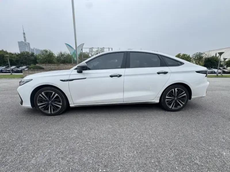 2024 Chery Arrizo 8 Pro с пробегом 33 000 км