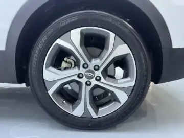 2023 Chery Tiggo 7 Plus с пробегом 37 000 км