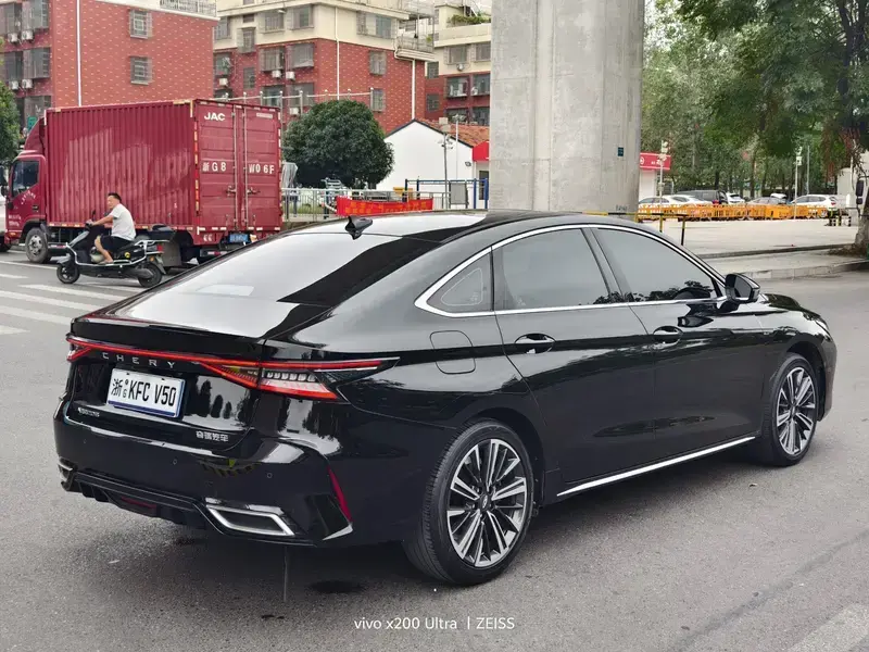 2024 Chery Arrizo 8 Pro с пробегом 37 000 км