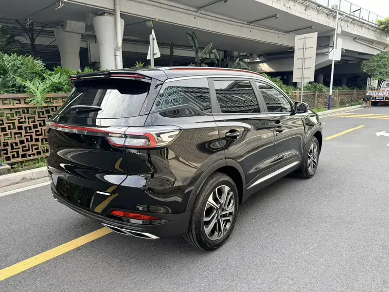 2023 Chery Tiggo 7 Plus с пробегом 23 000 км