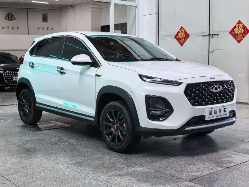 2024 Chery Tiggo 3x с пробегом 5 400 км