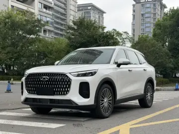 Chery Tiggo 8L