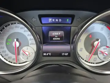 2013 Mercedes-Benz SLK-Класс с пробегом 45 096 км