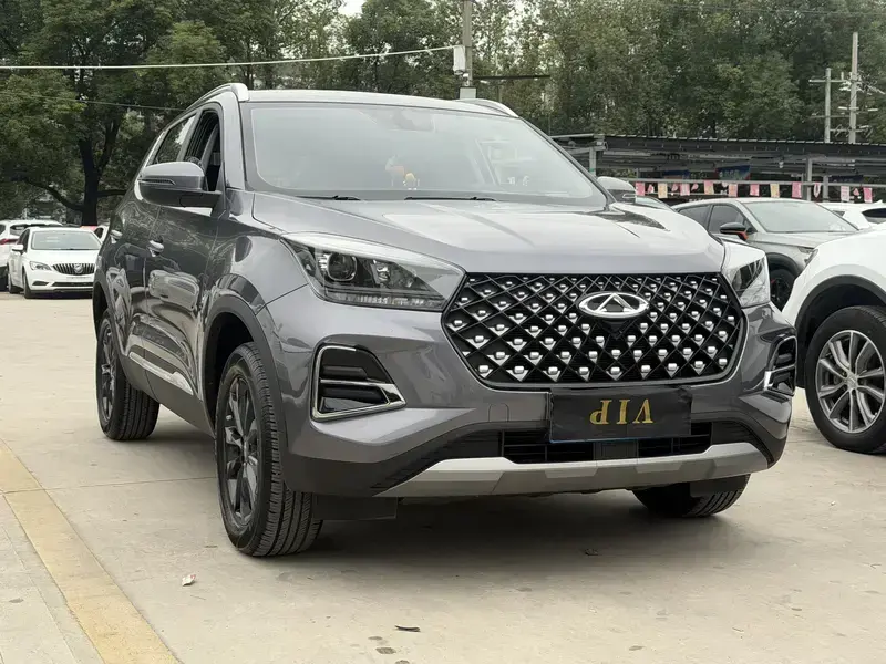 2025 Chery Tiggo 5x с пробегом 13 000 км