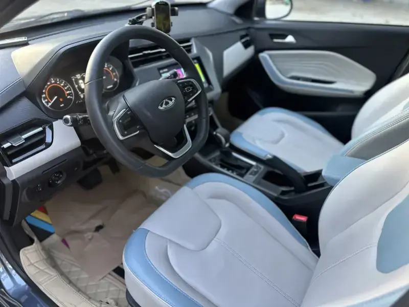 2022 Chery Tiggo 3x с пробегом 9 900 км