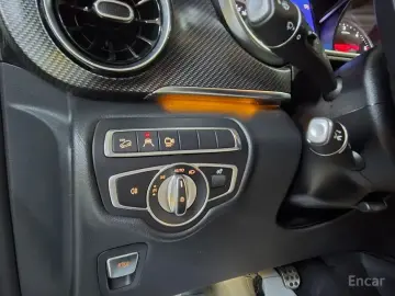 2022 Mercedes-Benz V-Класс с пробегом 90 430 км