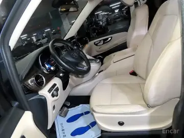 2021 Mercedes-Benz V-Класс с пробегом 78 033 км