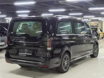 2025 Mercedes-Benz V-Класс с пробегом 28 км