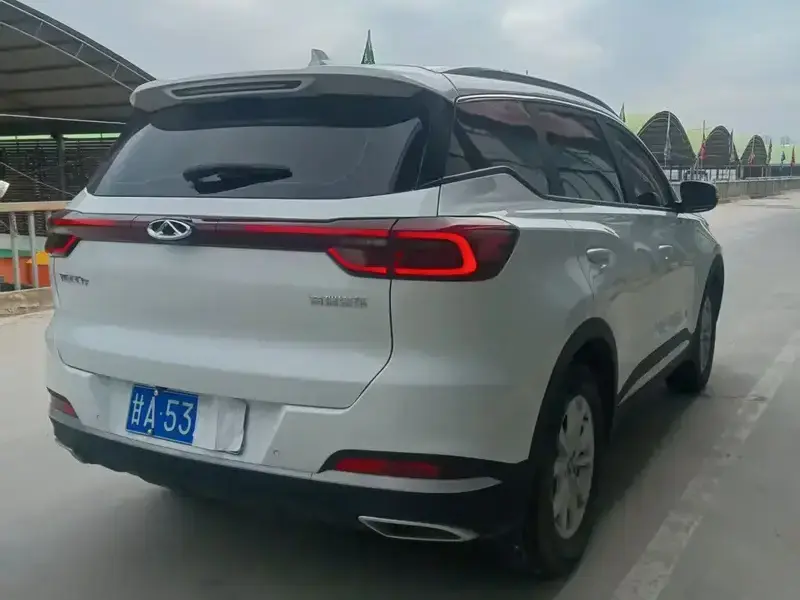 2025 Chery Tiggo 7 с пробегом 16 000 км