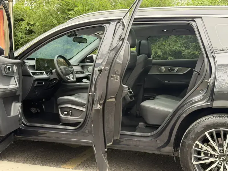 2024 Chery Tiggo 8 Plus с пробегом 42 400 км