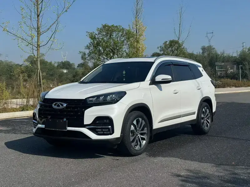 2024 Chery Tiggo 8 с пробегом 54 000 км