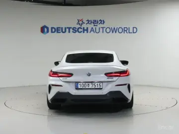 2022 BMW 8 серии с пробегом 75 585 км
