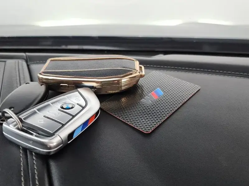 2022 BMW 8 серии с пробегом 52 917 км