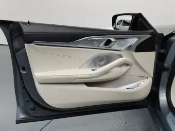 2022 BMW 8 серии с пробегом 52 917 км