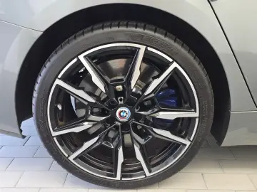 2022 BMW 8 серии с пробегом 25 963 км