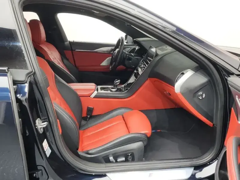 2022 BMW 8 серии с пробегом 65 273 км