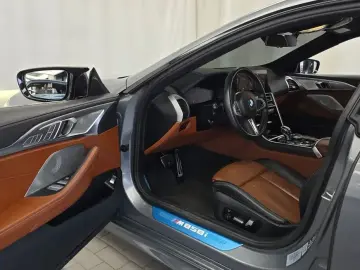 2022 BMW 8 серии с пробегом 25 963 км