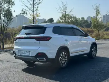 2024 Chery Tiggo 8 с пробегом 54 000 км