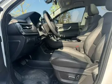2024 Chery Tiggo 8 с пробегом 54 000 км