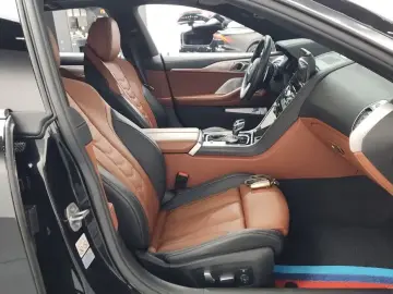 2022 BMW 8 серии с пробегом 19 130 км