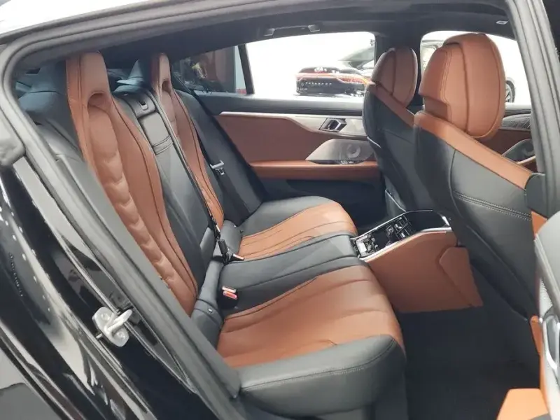 2022 BMW 8 серии с пробегом 19 130 км